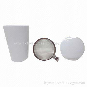 Fine porcelain double wall mug with lid and stainless steel strainer